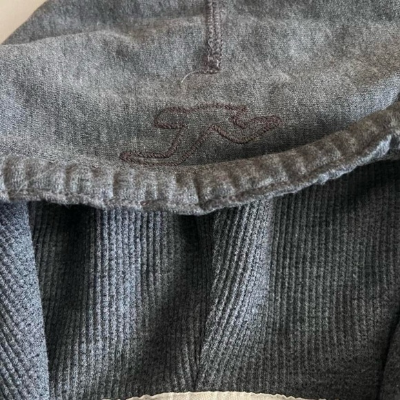 Hollister Gray Zip Hoodie with Newport Beach Patch - Picture 3 of 6